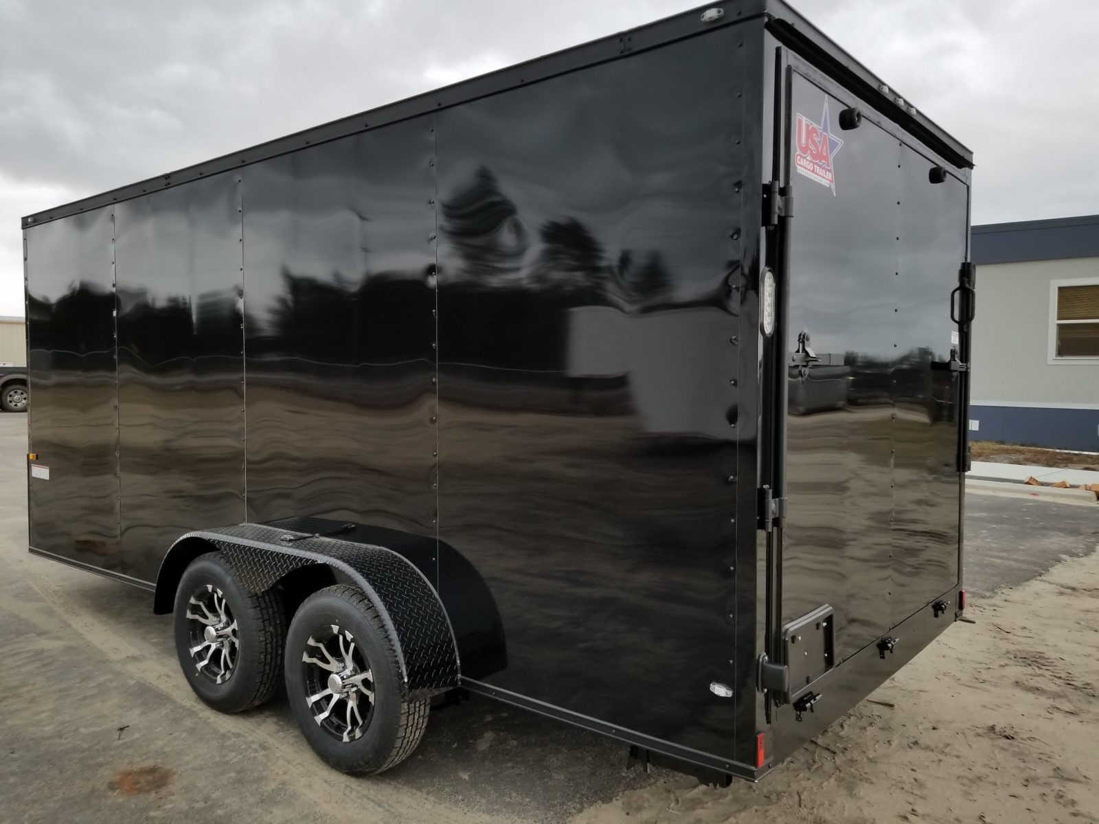 7x16 enclosed trailer