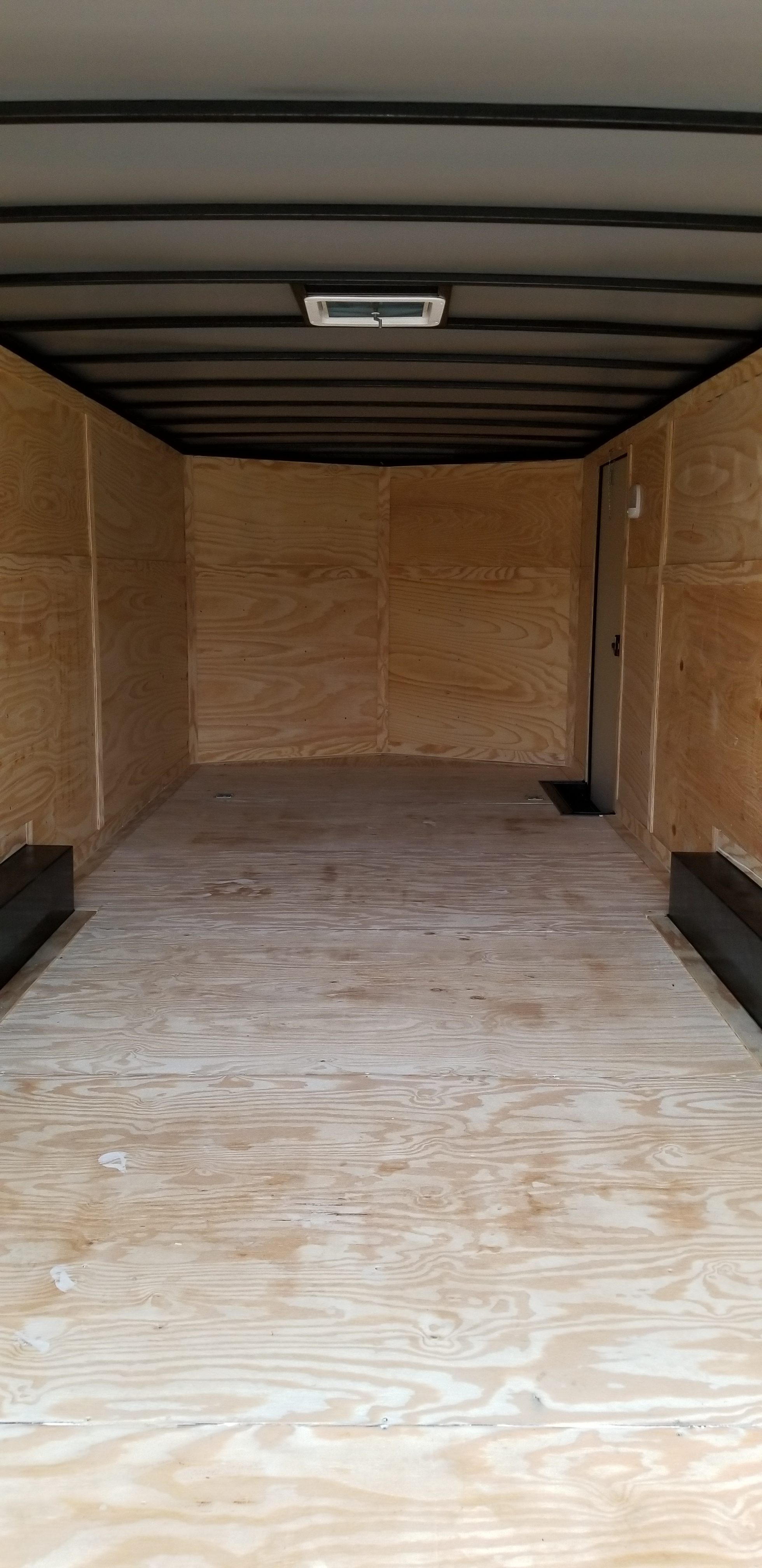 Heavy Duty Enclosed Trailers - Beast 8.5x24 On Sale. (ad 300) - USA ...